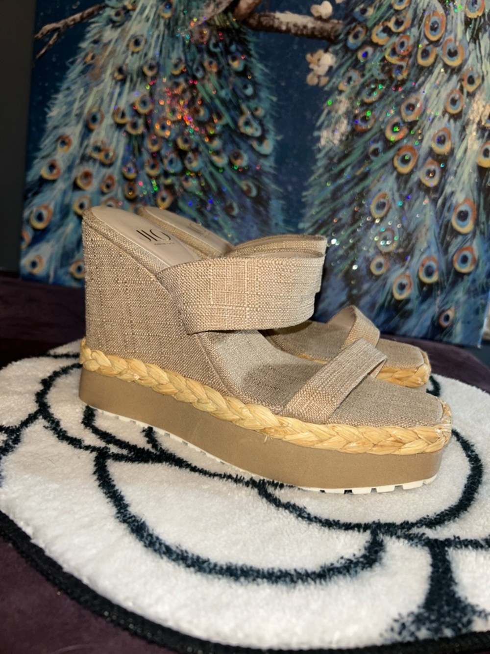 Neutral Beige Wedge Sandals J Lo Size 8.5